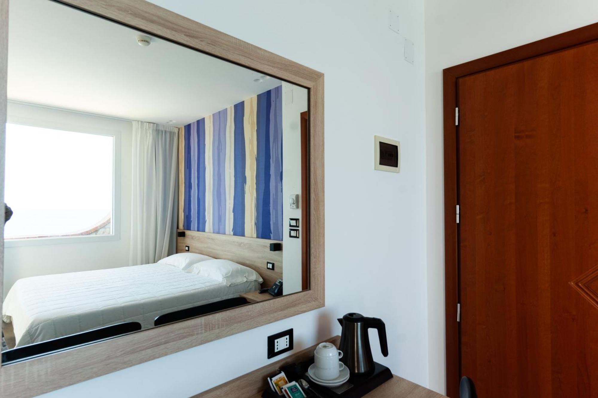 Ficarazzi Hotel La Martinica מראה חיצוני תמונה
